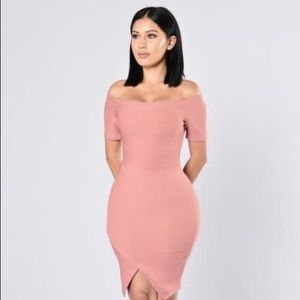 Fashion Nova mauve dress